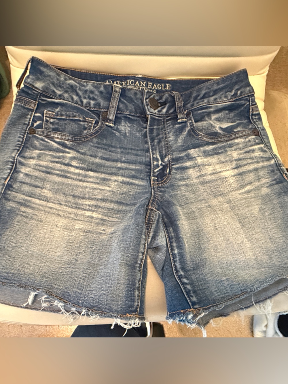 American Eagle Distressed Denim Cutoff Shorts - Light Blue size 6